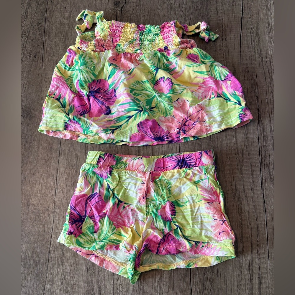 The children’s Place 2pc tropical short set